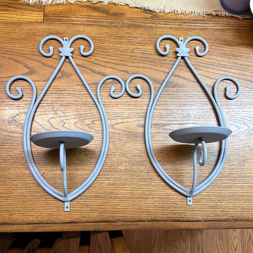 🎉HP🎉 Set of 2 candle holders - Picture 1 of 2